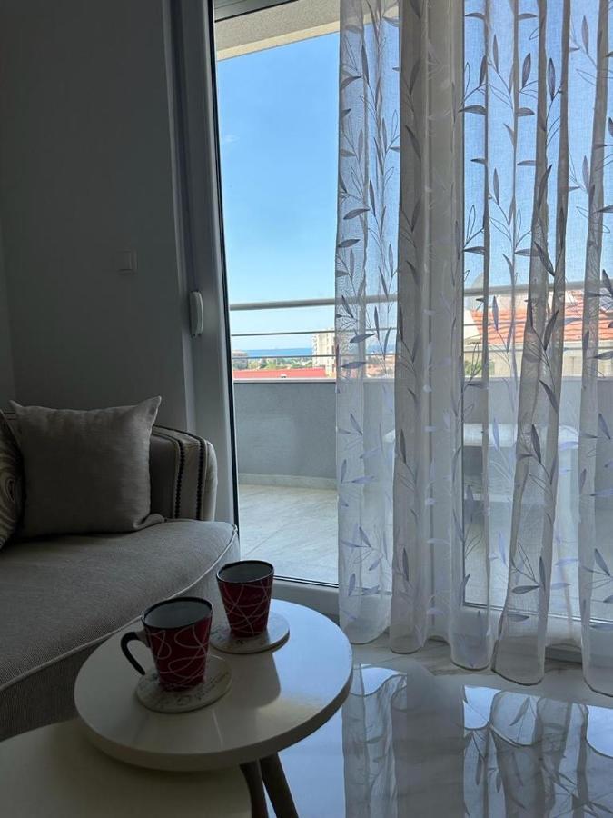 Villa Holiday Apartments Бар Екстериор снимка