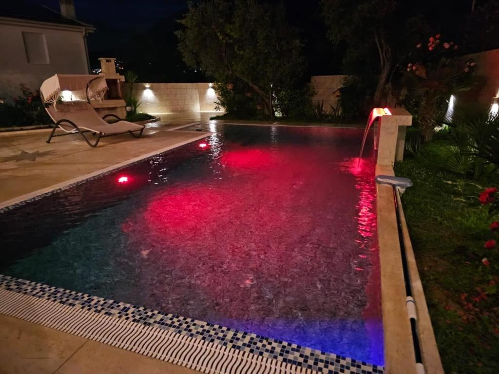 Villa Holiday Apartments Бар Екстериор снимка