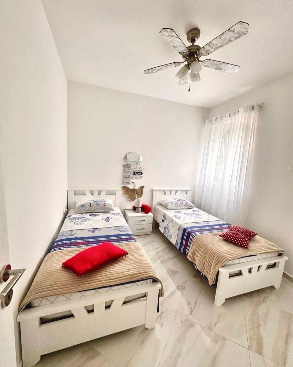 Villa Holiday Apartments Бар Екстериор снимка