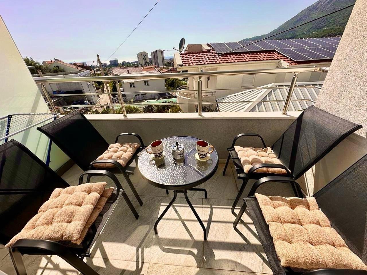Villa Holiday Apartments Бар Екстериор снимка