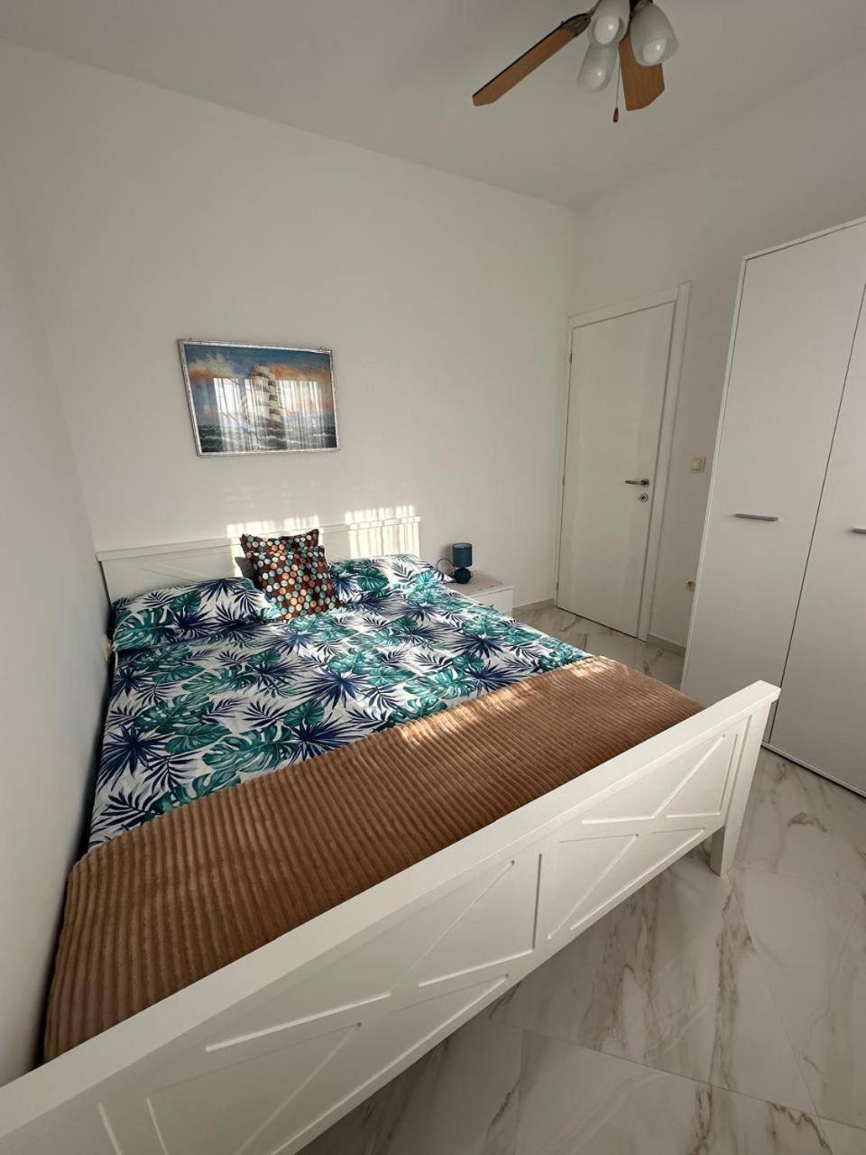 Villa Holiday Apartments Бар Екстериор снимка